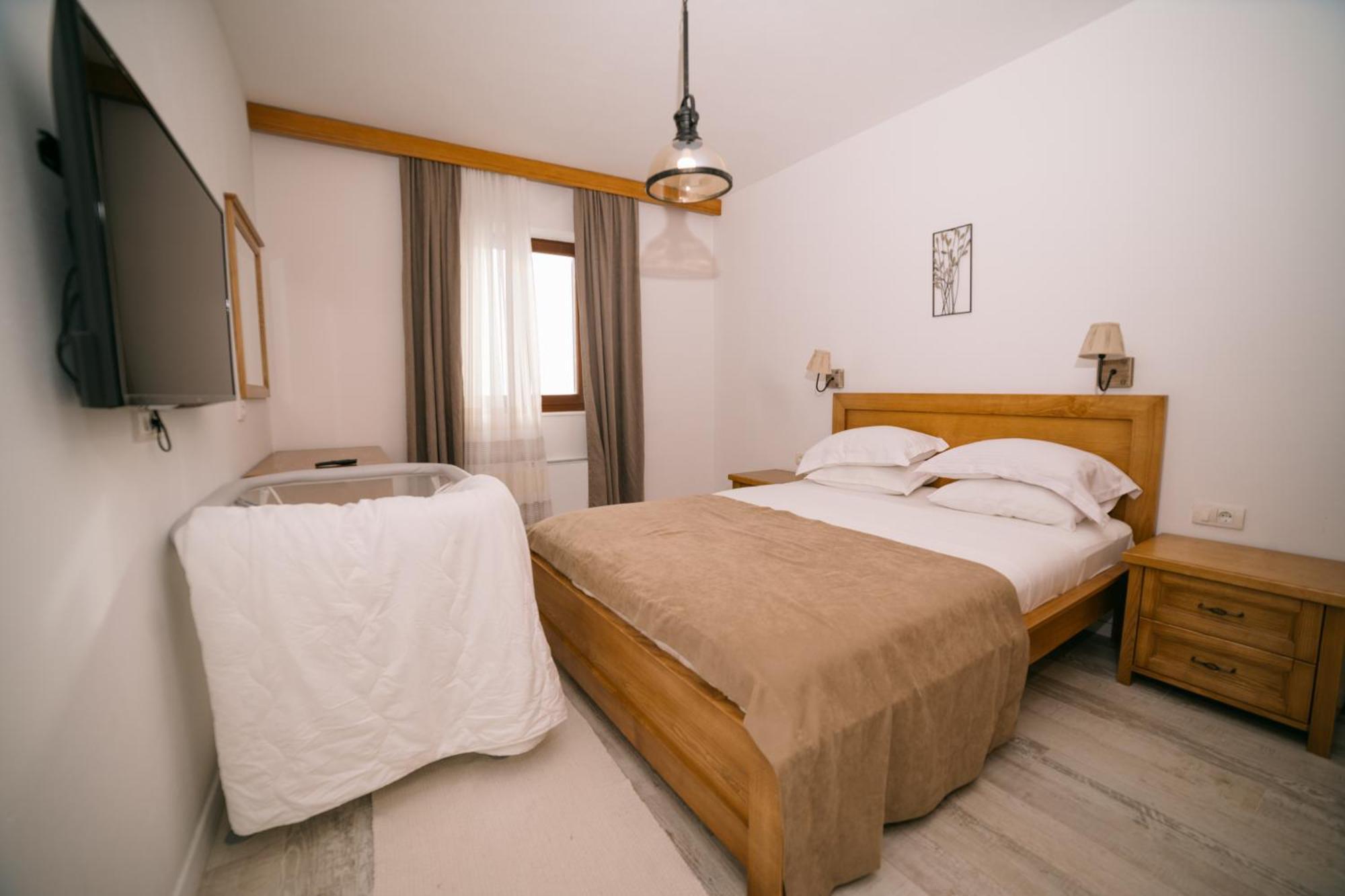 Hotel Pirate Old Town Ulcinj Luaran gambar